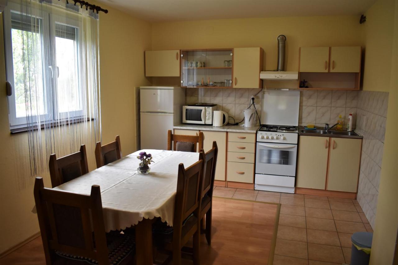 Apartments Sabljak Раковица Экстерьер фото