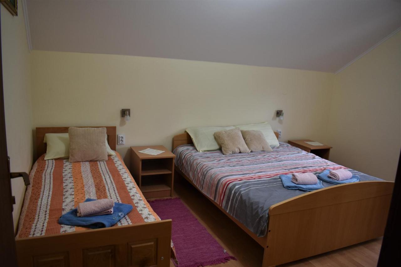 Apartments Sabljak Раковица Экстерьер фото