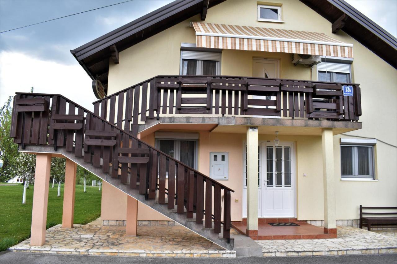 Apartments Sabljak Раковица Экстерьер фото
