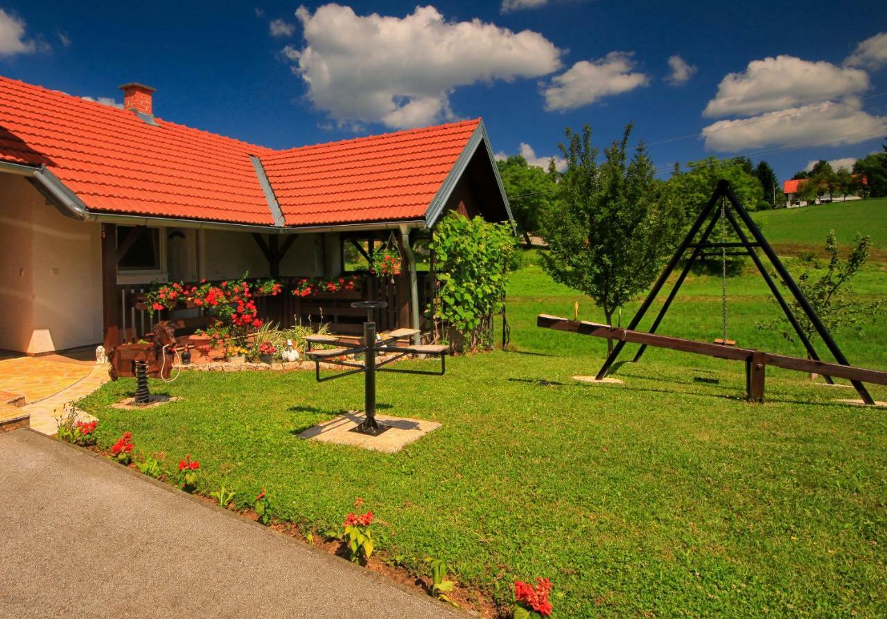 Apartments Sabljak Раковица Экстерьер фото